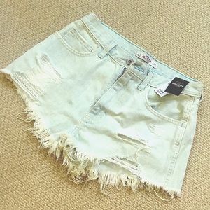 NWT Hollister High Waisted Shorts Size 1